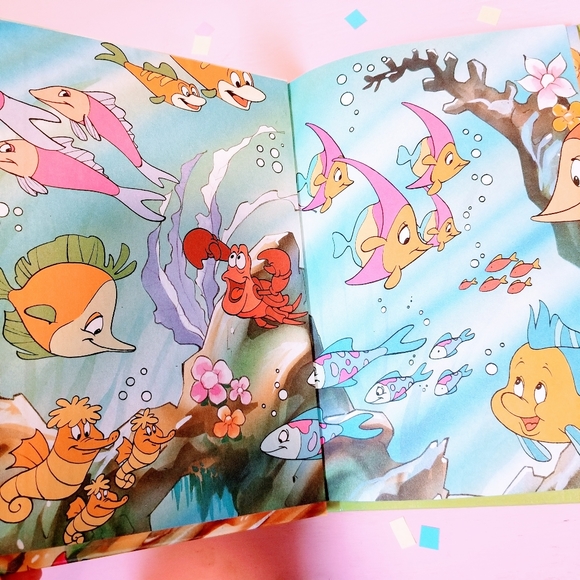 1993 Vintage Disney The Little Mermaid Book - Picture 5 of 6